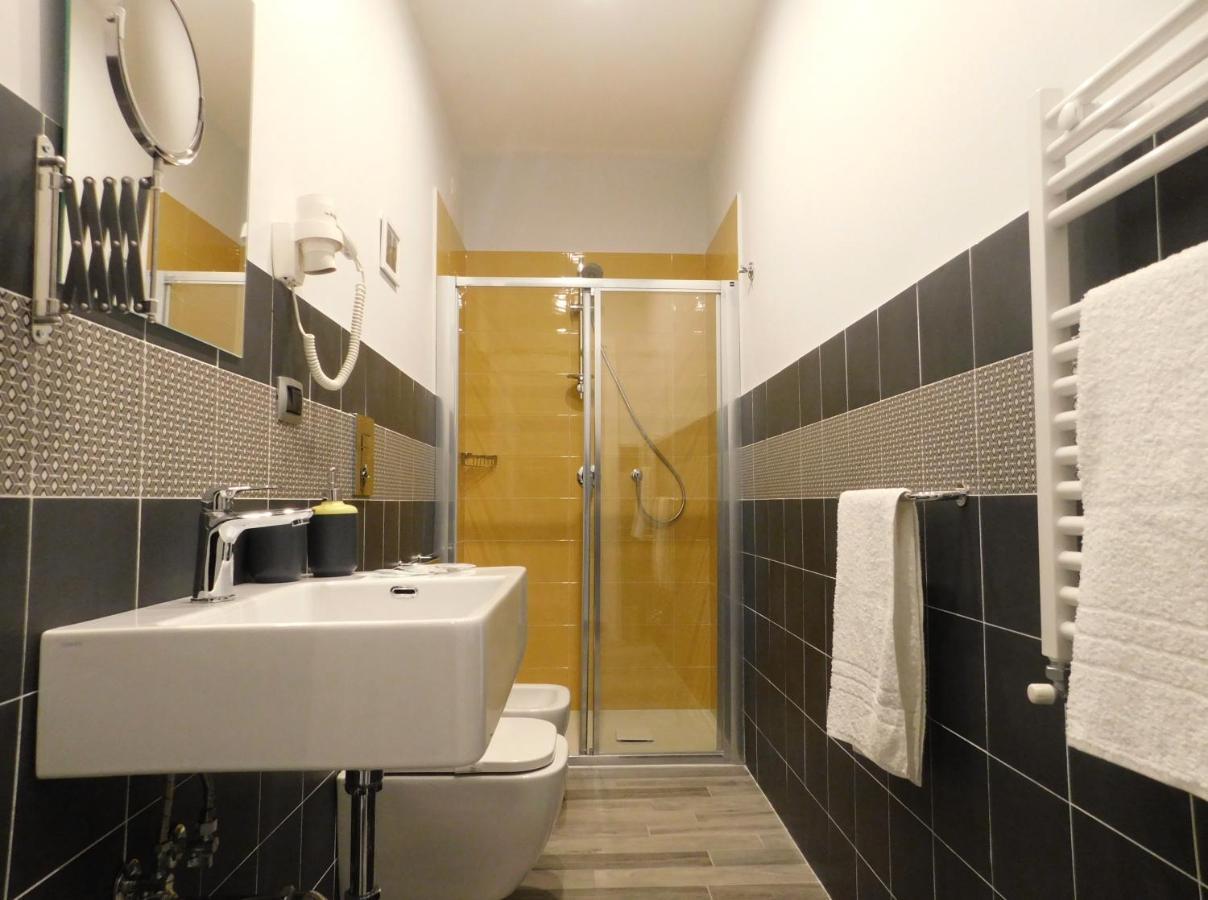 Scaramantico Rooms Napoli Exterior foto